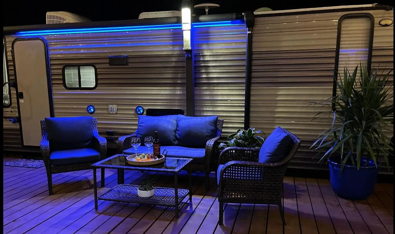 Paseo Isamar Campers Otel Isabela Kamp alanı